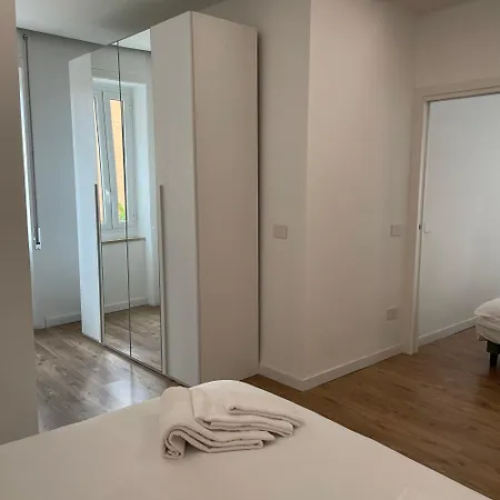 Апартаменты Tarante Неаполь